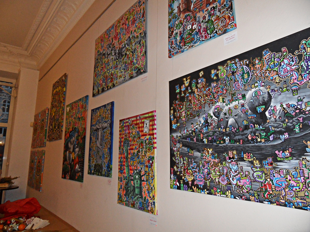angry koala exhibition schanze canvas wall 02