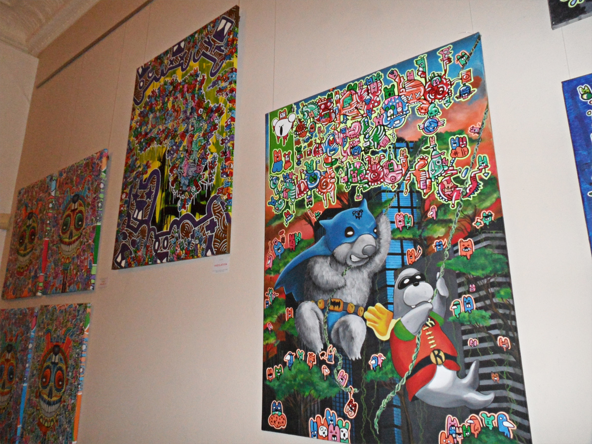 angry koala exhibition schanze canvas wall 03