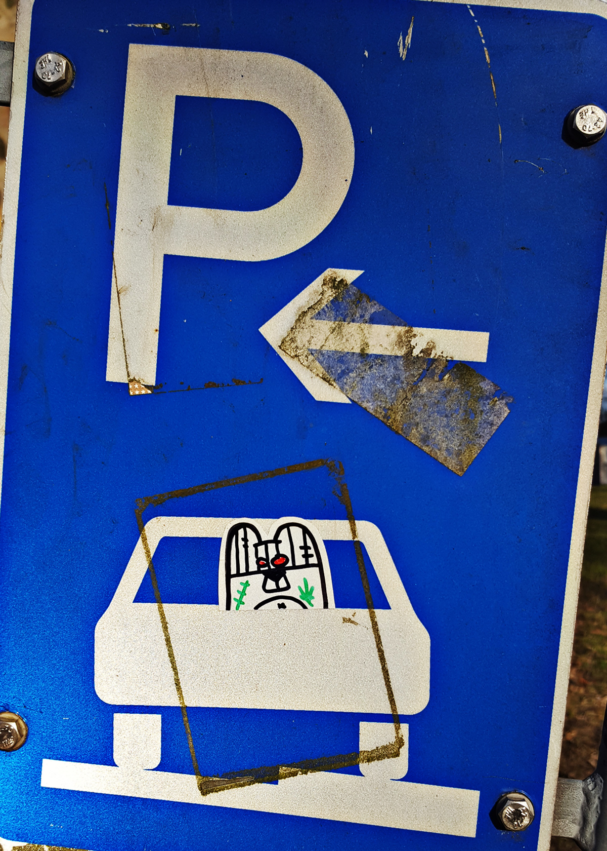 angry koala mini sticker pappla parking